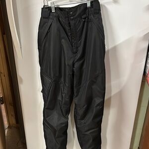 NWOT Boys XL Snowpants (14-16)